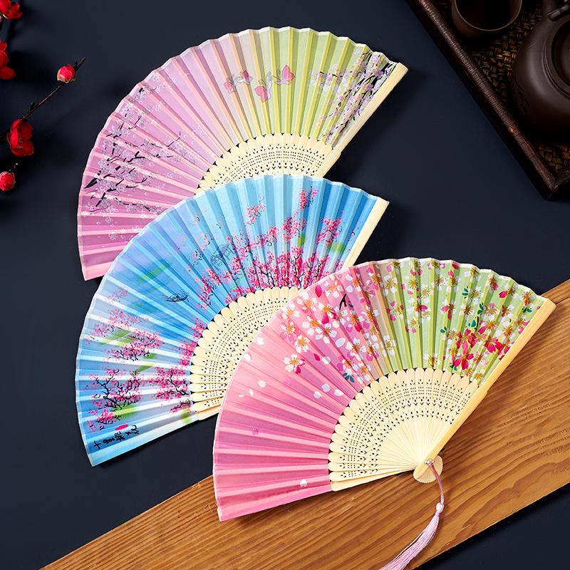 Tradiční čínský skládací vějíř pro ženy a děti - Přenosný, Malý, Ideální pro Hanfu, Qipao, Tanec a letní použití