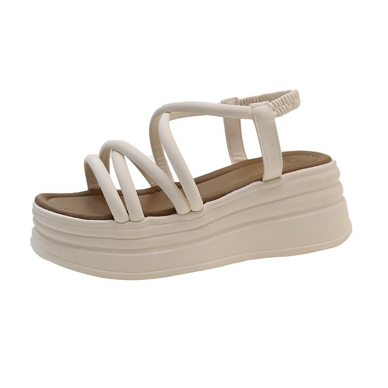 

Вечерние повседневные босоножки с открытым носком 35