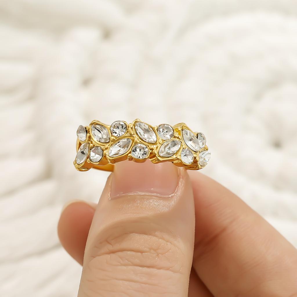 Hot Sale Diamond Ring Personality Premium Wedding Ring Gift