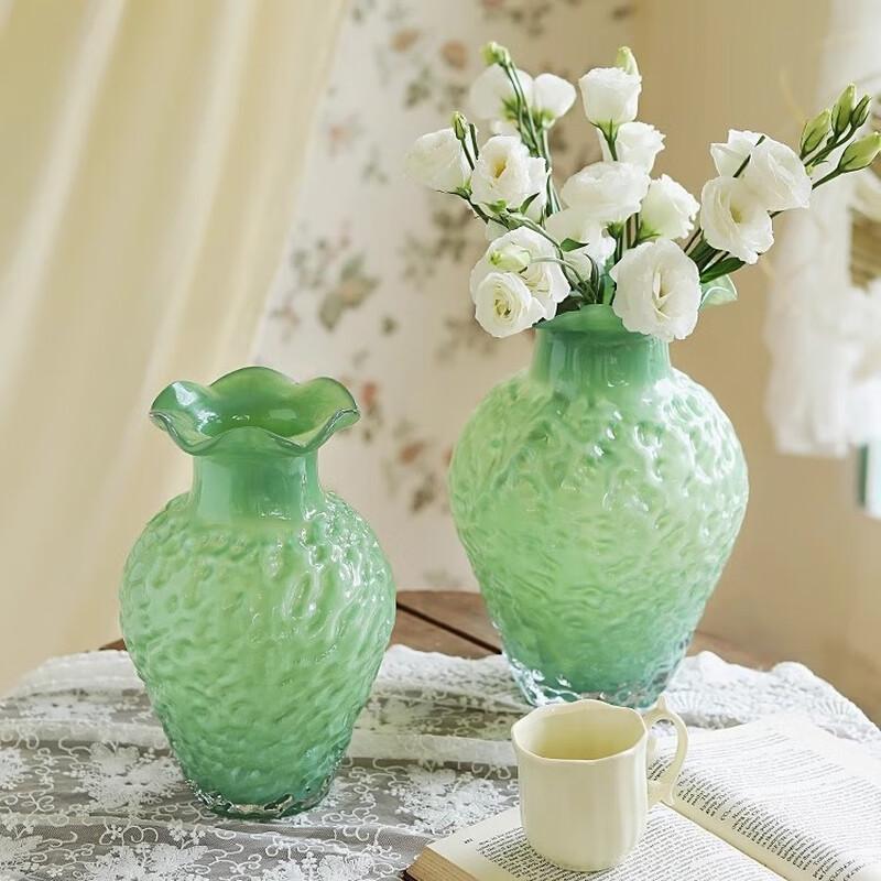 Vintage Cream Style Glass Flower Vase