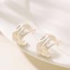 Korean version of fashion temperament resort style macaron C-shaped stud earrings light luxury simple high-end commuter earrings