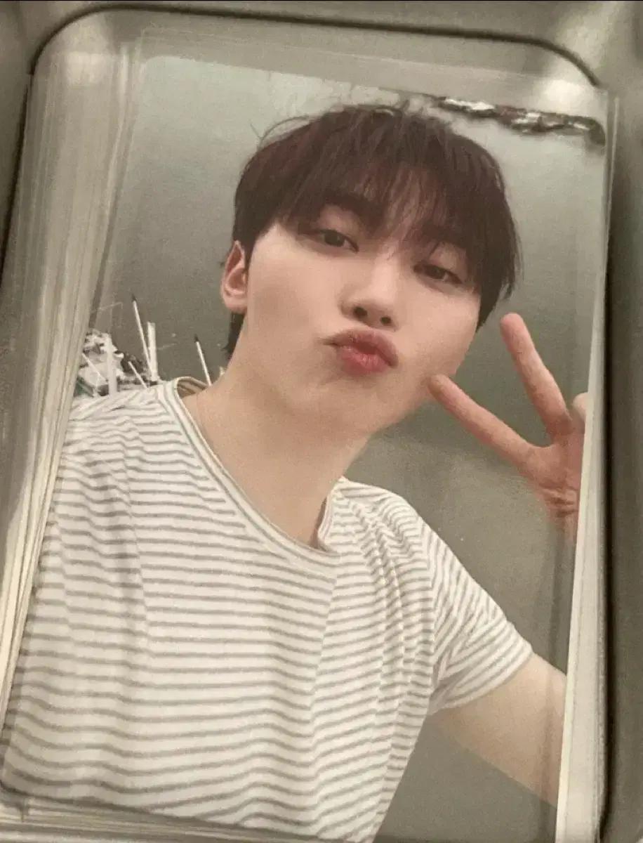 

SEVENTEEN Spill the Feels Kit Used