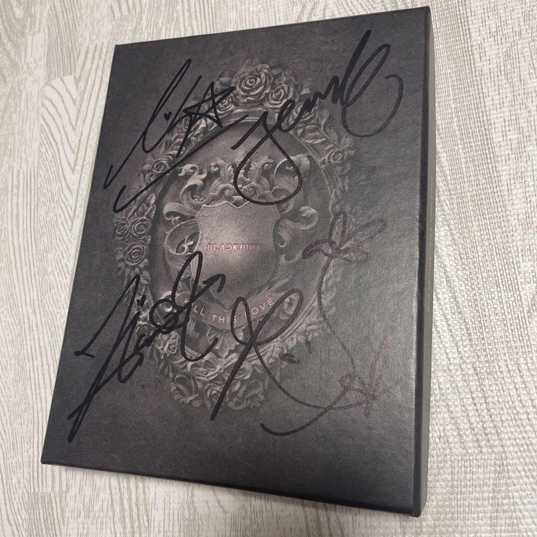 

[USED] Black Pink autographed album
