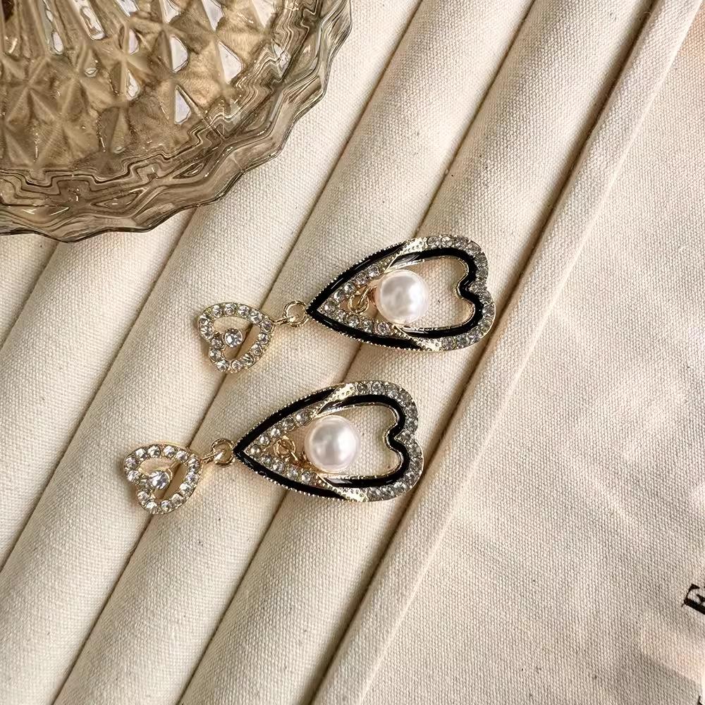 Schwarze Rand Diamant-Set Liebe Ohrringe Temperament Mode Perle Stud Ohrringe Hohe Sinn Vielseitig Ohrringe Für Freundinnen Und Freundinnen