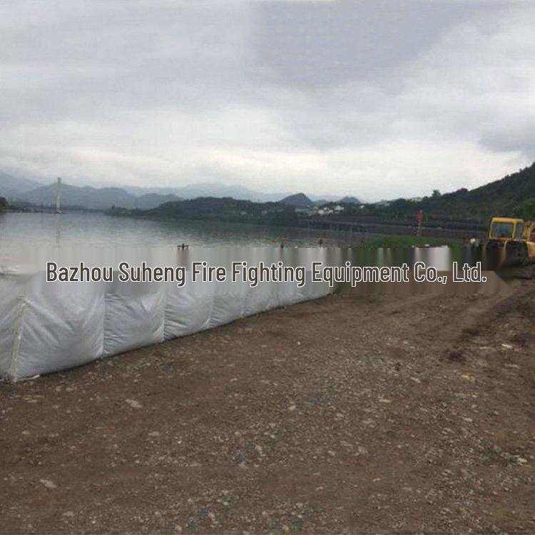 

Flood Control Linked Well Bag: Emergency Water Barrier for Urban Flooding