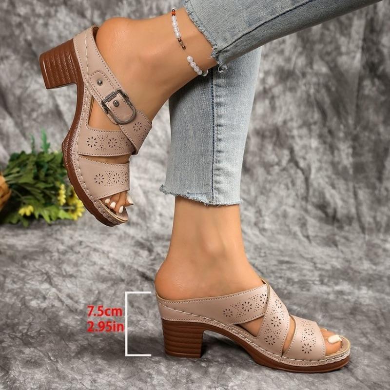Sandalen in Übergröße Frühling und Sommer neu dicker hoher Absatz Ein-Wort Fischmaul coole Hausschuhe Außenschuhe