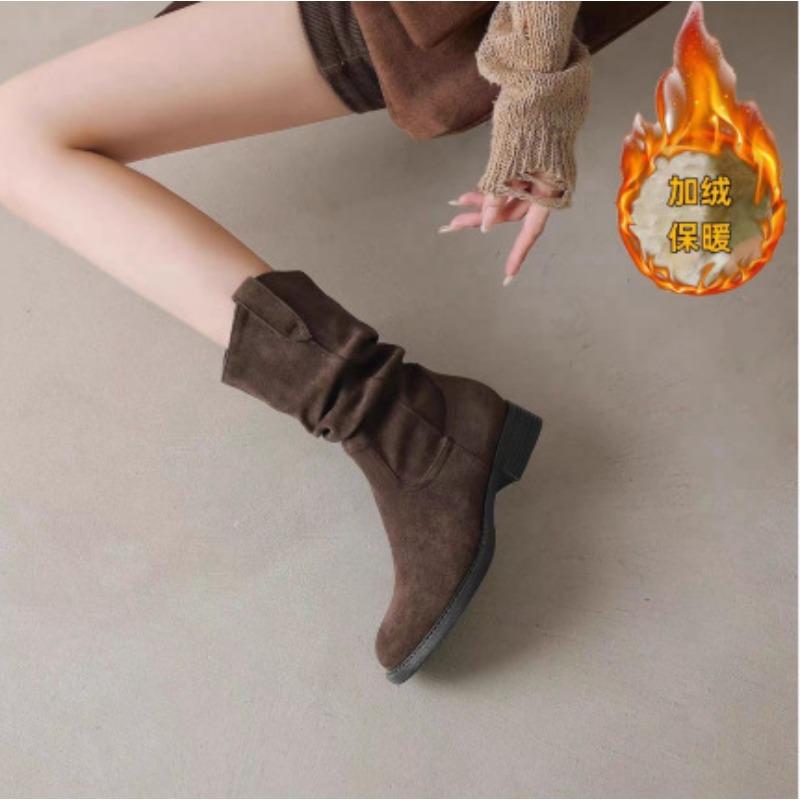 

Vintage short boots women s thick heel medium tube stack boots women s new autumn Maillard western cowboy Martin boots 40