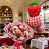 Strawberry Love Balloon Set Fruit Strawberry Shaped Balloon and Red Grid Love Balloon for Wedding Shower, Birthday Photo Props