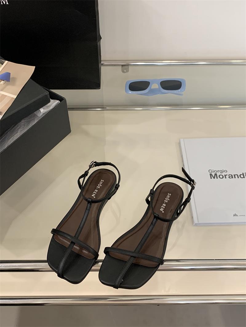 

Flat bottom thin strap toe with sandals women s 2025 spring and summer new outer wear single shoes women s beach Roman sandals 35 чёрный