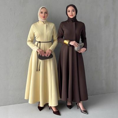 Ropa de mujer europea y americana otoño e invierno nuevo temperamento ajustado y delgado cuello alto manga larga vestido de gran vuelo vestido largo