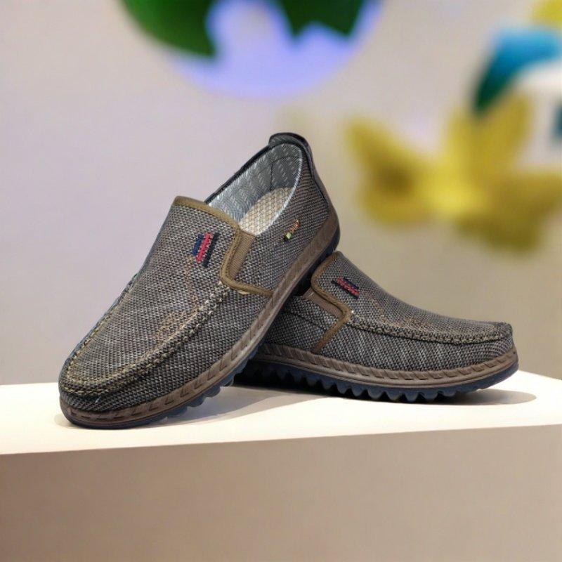 Men Shoes Breathable Mesh Flat Casual Shoes Lightweight Comfort Walking Sneakers Tenis Loafer Shoes