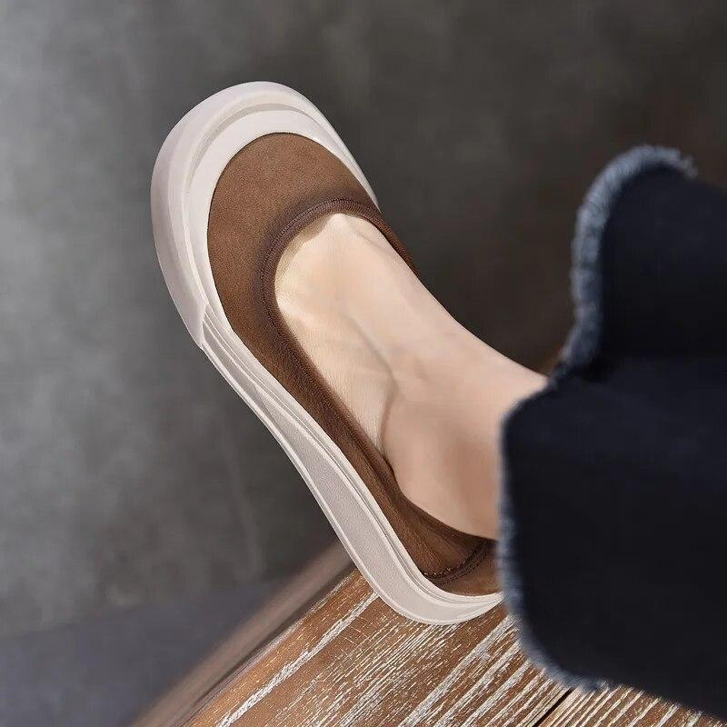 Johnature Loafers Valódi bőr vastag talpú felcsúsztatható cipők kerek orrú sekély női lapos cipők