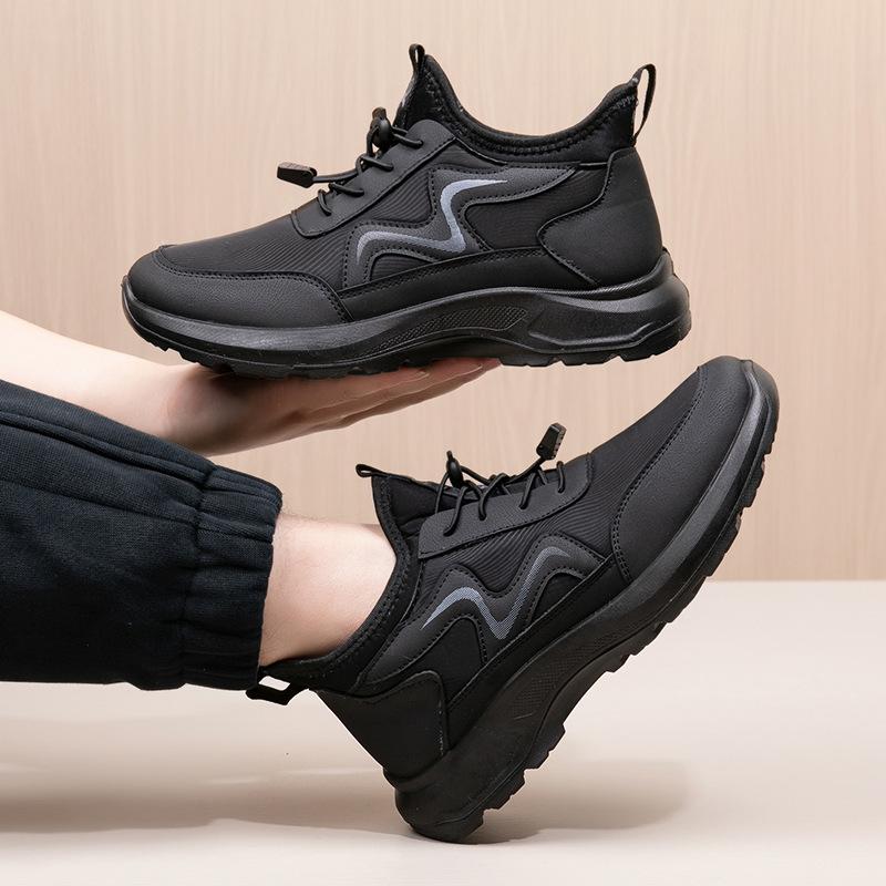 Fleece and Thickened Cloth Shoes, Men's Waterproof and Anti-slip Shoes, Soft-soled Sports Shoes