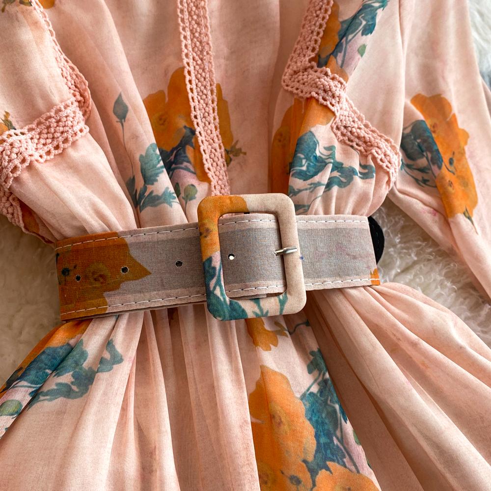 Осеннее винтажное женское длинное платье в стиле пэчворк с цветочным принтом — фото 10