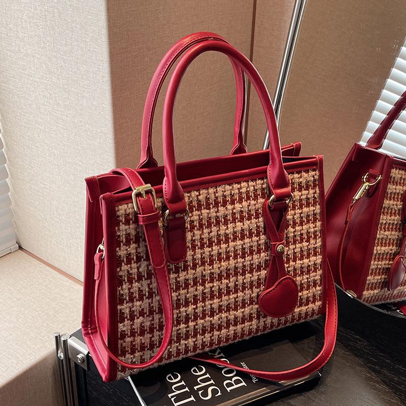 Woolen Large-capacity Commuter Tote Bag Women's Autumn and Winter New High-end Light Luxury Red Bridal Wedding Bag