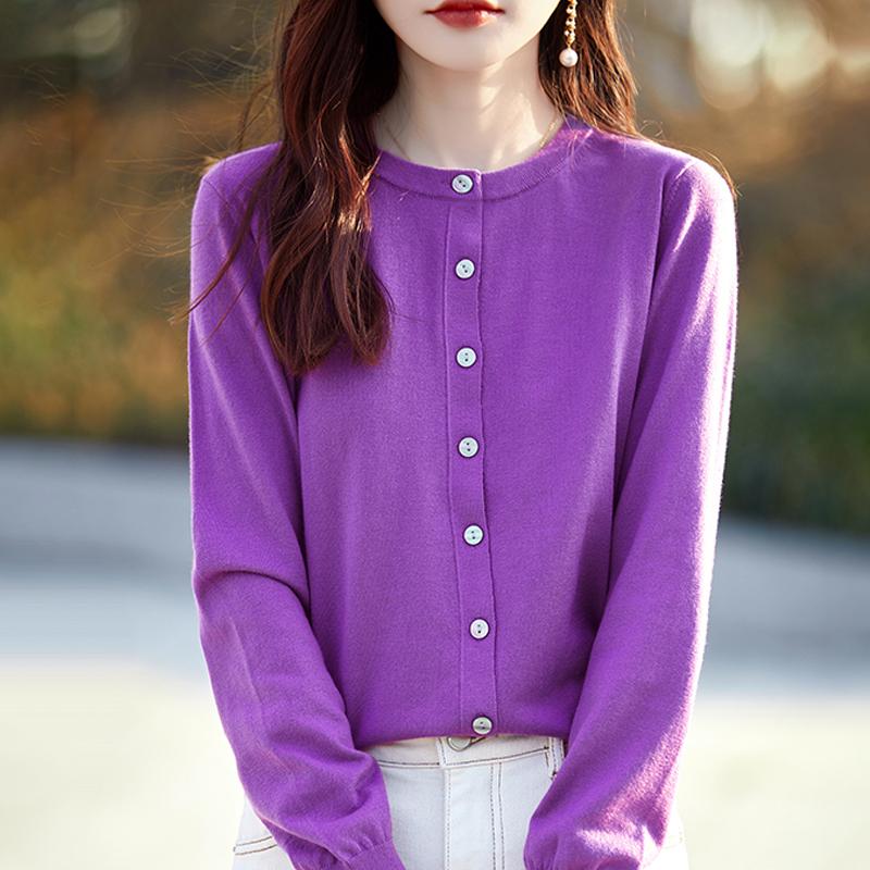 Leichte Strickjacke für Damen aus 50 % Wolle und 50 % Maulbeerseide – vielseitige Strickware für 4 Jahreszeiten für ganzjährigen Komfort und Stil