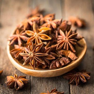 Vedaka Indian Kitchen Flavourful Organic Chakri Phool/Star Anise/Ananas Flower (Brown)