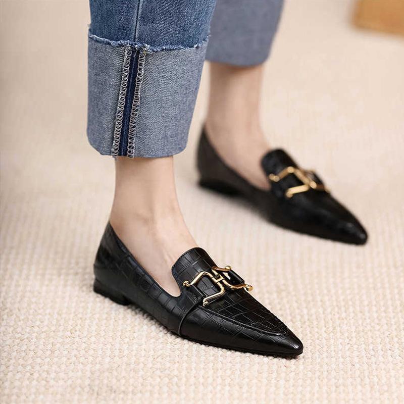 French retro leather loafers pointed metal buckle flat-soled small leather shoes with one pedal low heel medium mouth soft leather single shoes