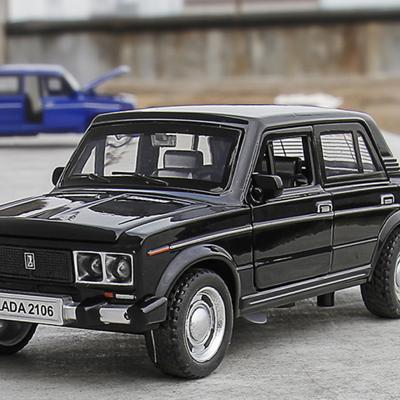 1:32 LADA 2106 Aleación Modelo de Coche Clásico Coche de Fundición Juguete Sonido y Luz de Simulación Colección de Juguetes Regalo Decoración de Coche Adornos