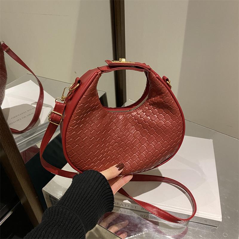 Handbag New Fashion Underarm Bag Niche Design Fashion Casual Women's Shoulder Crossbody Bag Crescent Bag