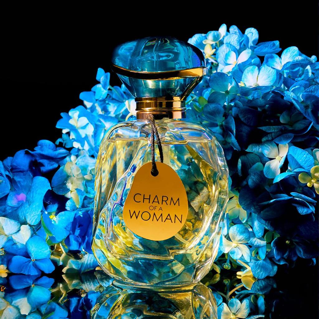 Charm of a Woman - Enveloping fragrance with a radiant floral bouquet Eau de toilette natural spray for Women