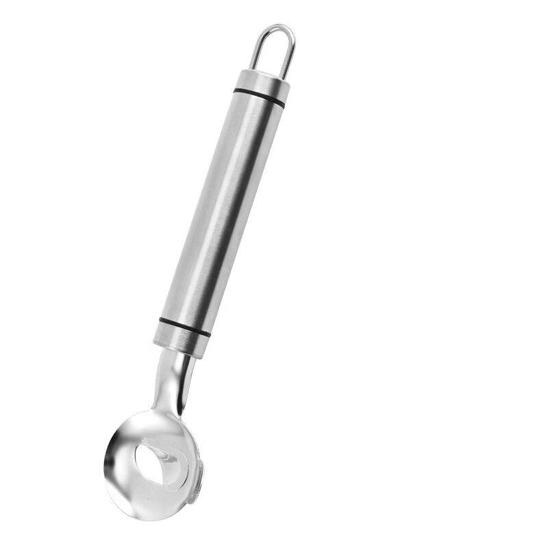 Handgjord nudelskärare