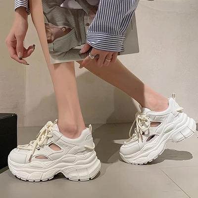 2025 New Spring Small Breathable Mesh Fried Street Showing Feet Small Thick Sole Super Fire Sports Leisure Dad Shoes Girl