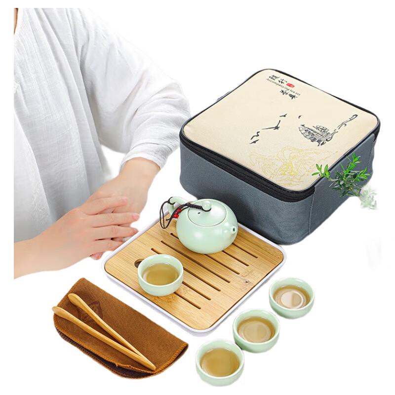 

Elegant White Ceramic Tea Set (1 Pot, 2 Cups)