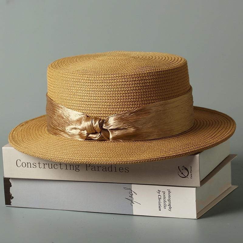 Elegant silk ribbon flat top hat women's summer sun protection straw hat sun badge flat edge basin hat seaside beach hat