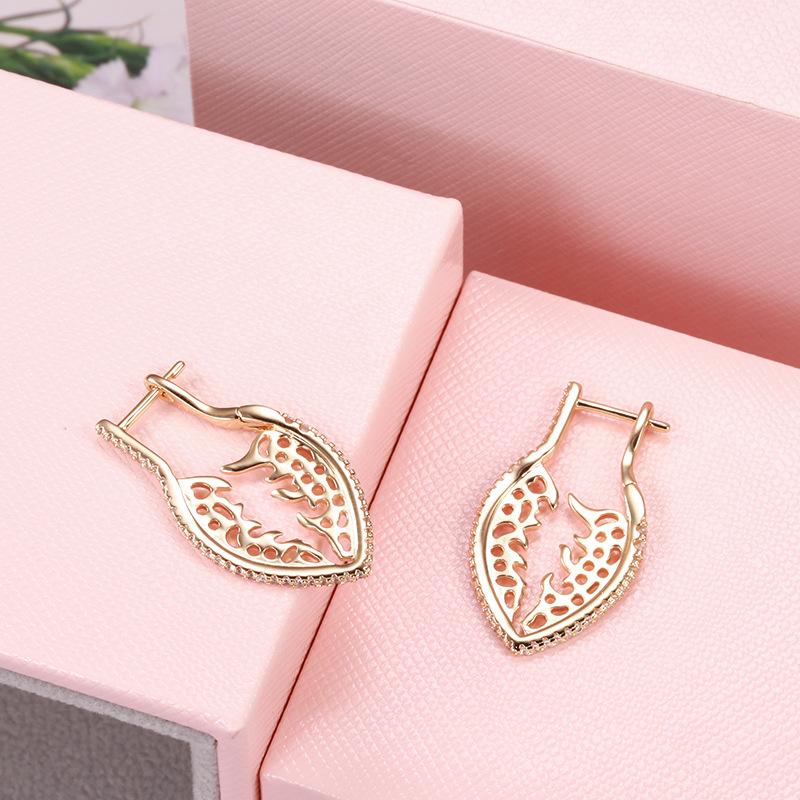SIMJOO Fashion Vintage Zircon Earrings with Hollow Out Design and Geometry Earrings