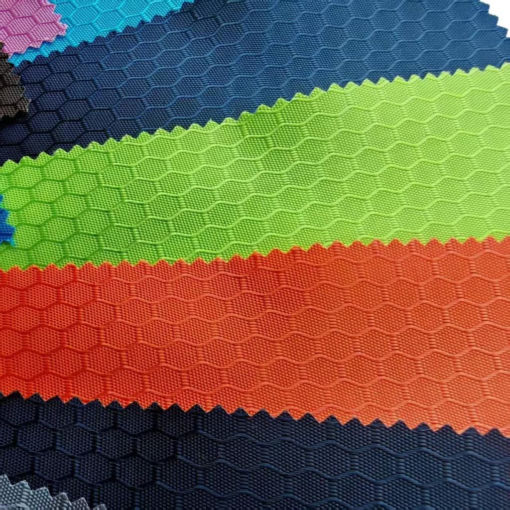 Water-Repellent Honeycomb 420D PU Oxford Fabric for Suitcase Lining