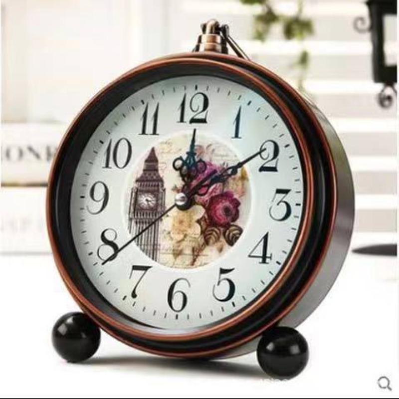 Alarm Clock Retro Clock Metal Table Style Silent Bedside Stylish Clock Living Room Bedroom European Simple Table Clock