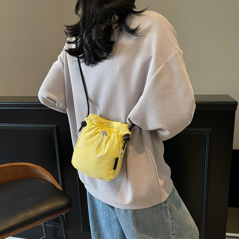 Casual Nylon Cloth Mini Small Bag Women's Summer Versatile Messenger Bag Shoulder Bucket Bag Mobile Phone Bag
