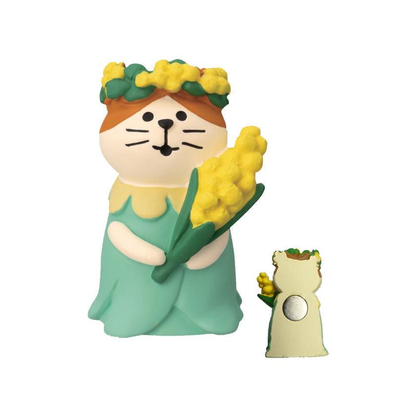 Japanese Cat Magnet: Cute Resin Sticker & Message Clip Toy for Refrigerator Decor