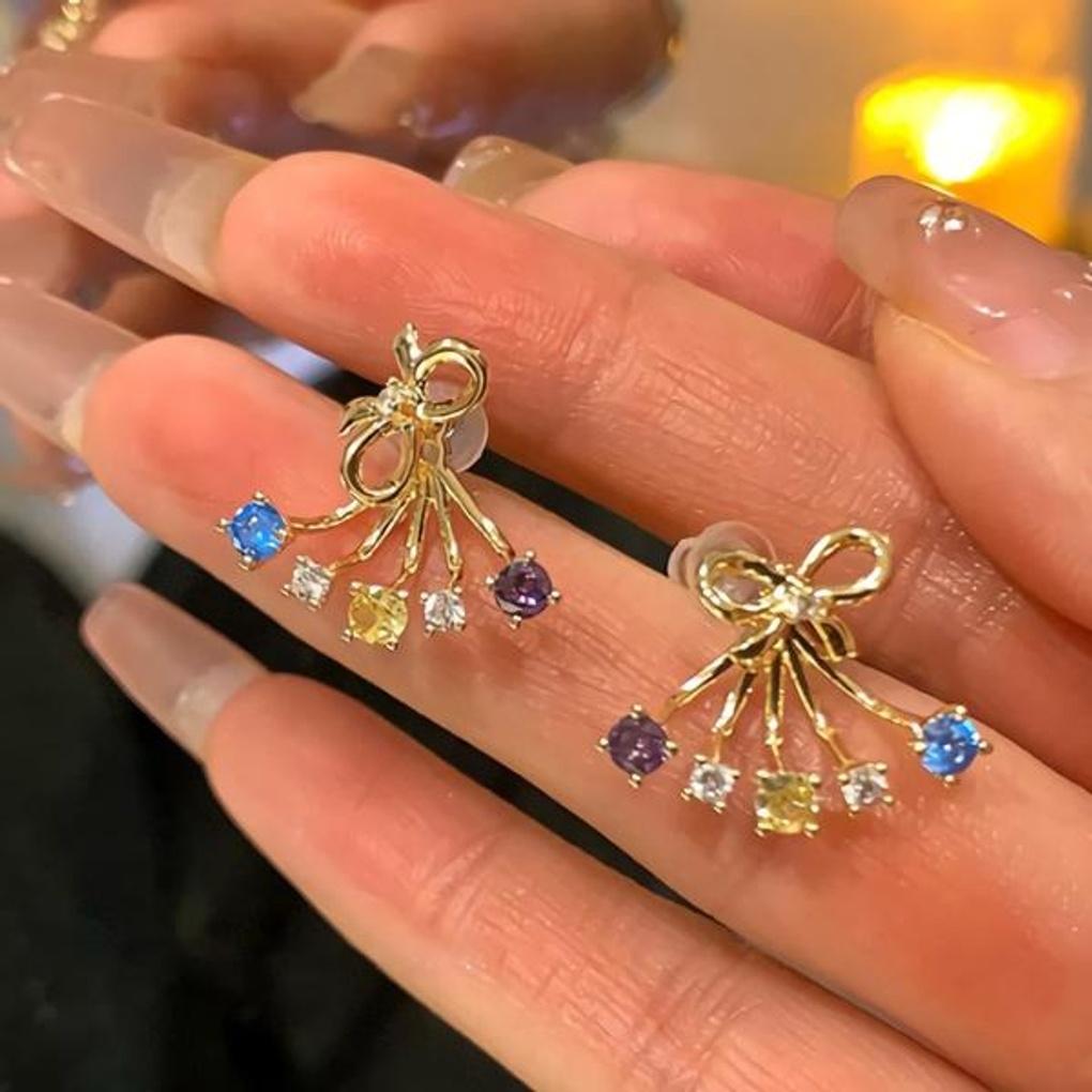 Women's Accessory Ribbon Diamond Folding Earrings