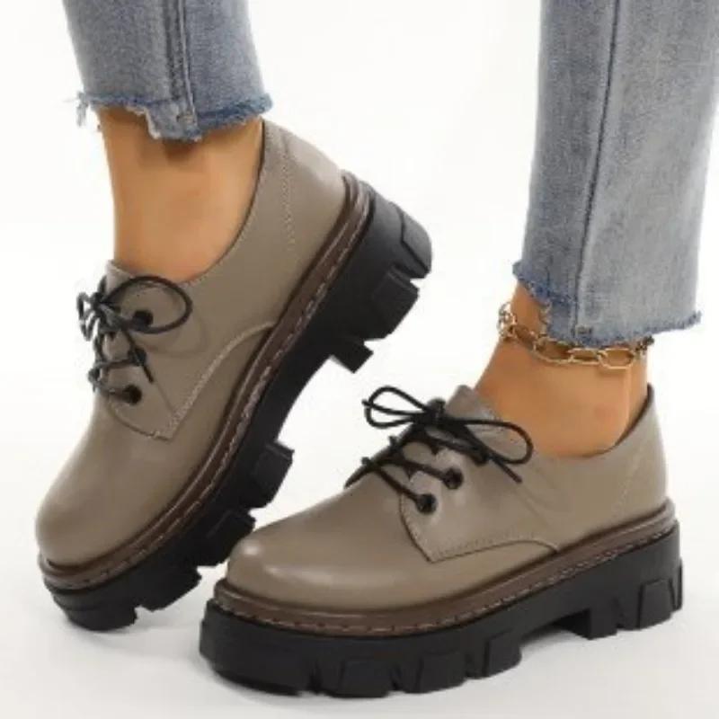 Fashion 2024 New British Style Thick Bottom Winter Warm Girl's Shoes Women's Autumn and Winter Black Leather Shoes Oversized Shoes