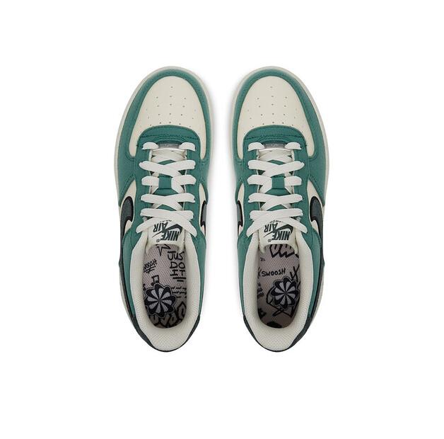 Мужские кроссовки Nike Aire force 1 lv 8 fn4731 100 gs зелёные