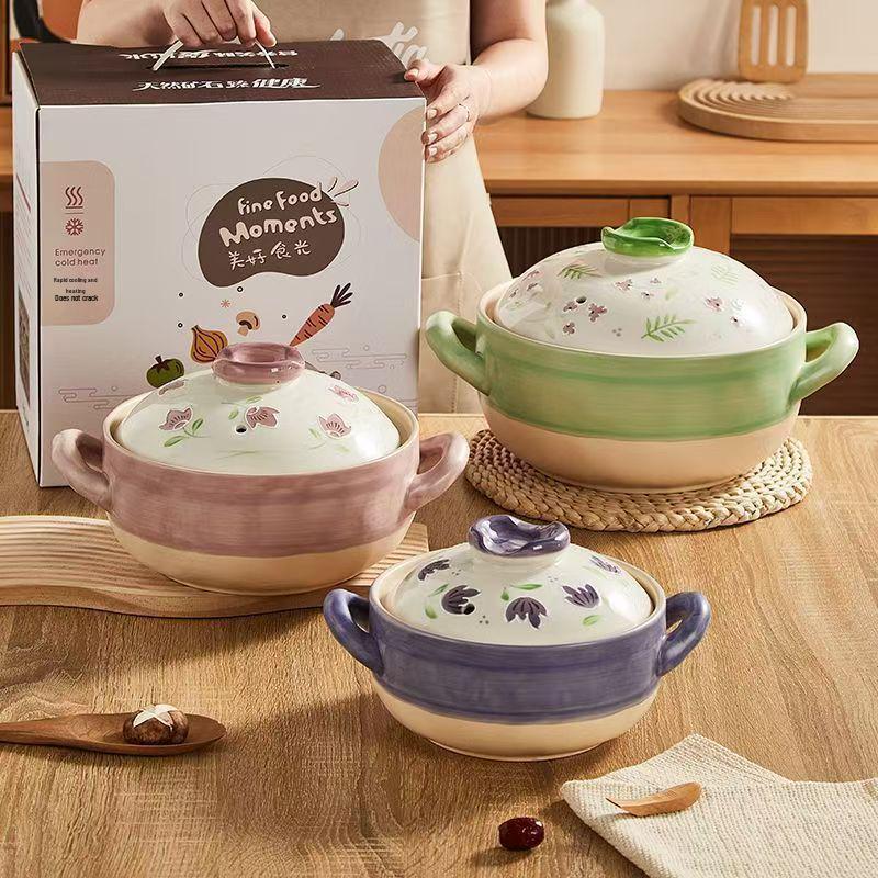 Premium Hand-Painted Japanese Clay Stew Pot with Lid - High-Temperature Resistant Ceramic for Household or Commercial Use Violet Clay Pot 2L