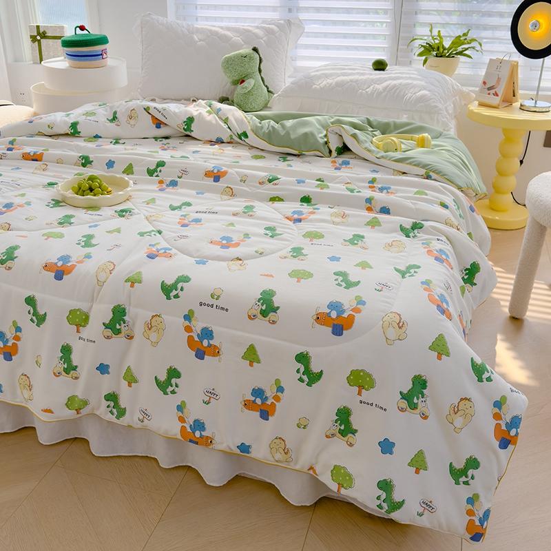 Cartoon Dinosaur Summer Quilt Air Conditioning Quilted Quilts for Kids Teens Skin-Friendly Breathable Thin Blanket Washable
