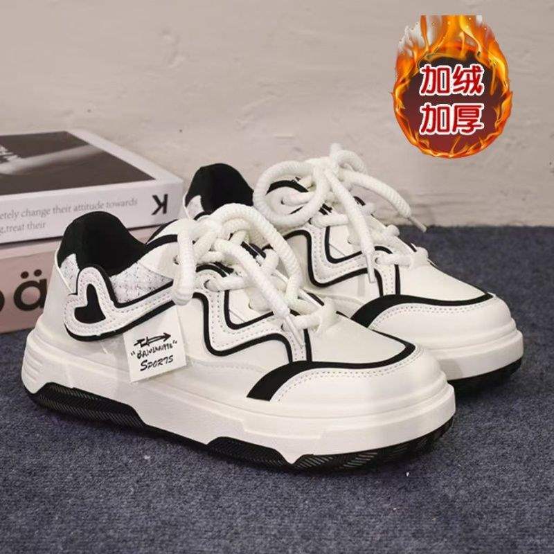 

Маленькие белые туфли женские 2025 новая осень и зима бархатные туфли на платформе парусиновые туфли молочные фуфу туфли спортивная и повседневная обувь кеды 88 Follow Favorites Priority Shipping