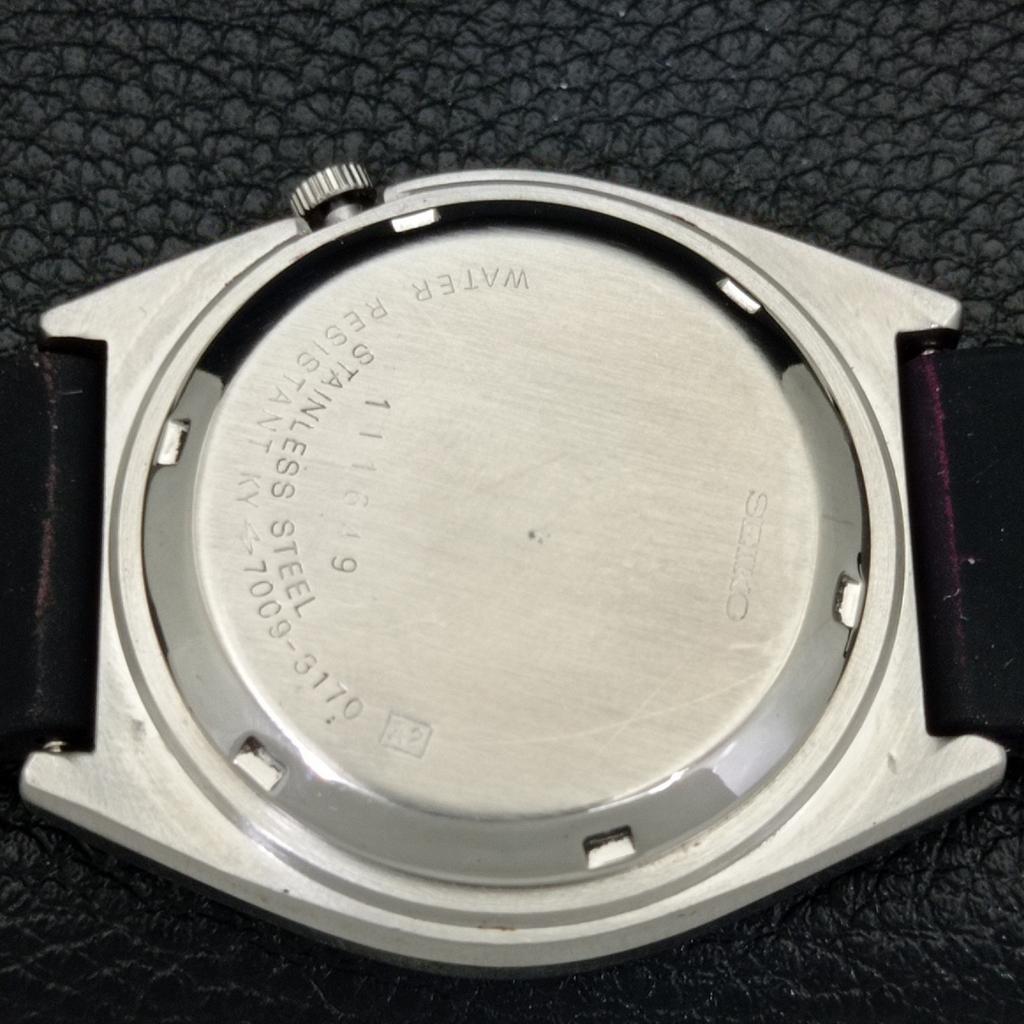 Seiko AUTOMATIC VINTAGE JAPAN 7009A MENS FERRARI DIAL WATCH A700510-5 R203-a700510