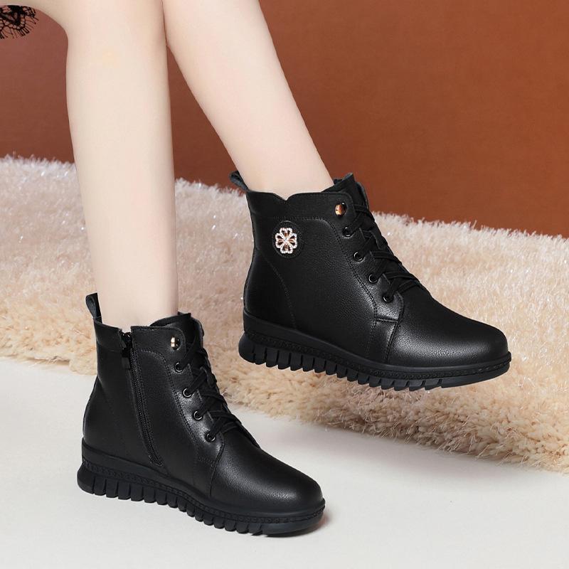 Damen Winter Baumwollschuhe Rutschfeste Flache Kurze Warme Lederstiefel Mittelalterliche und Ältere Weichbesohlte Stiefel