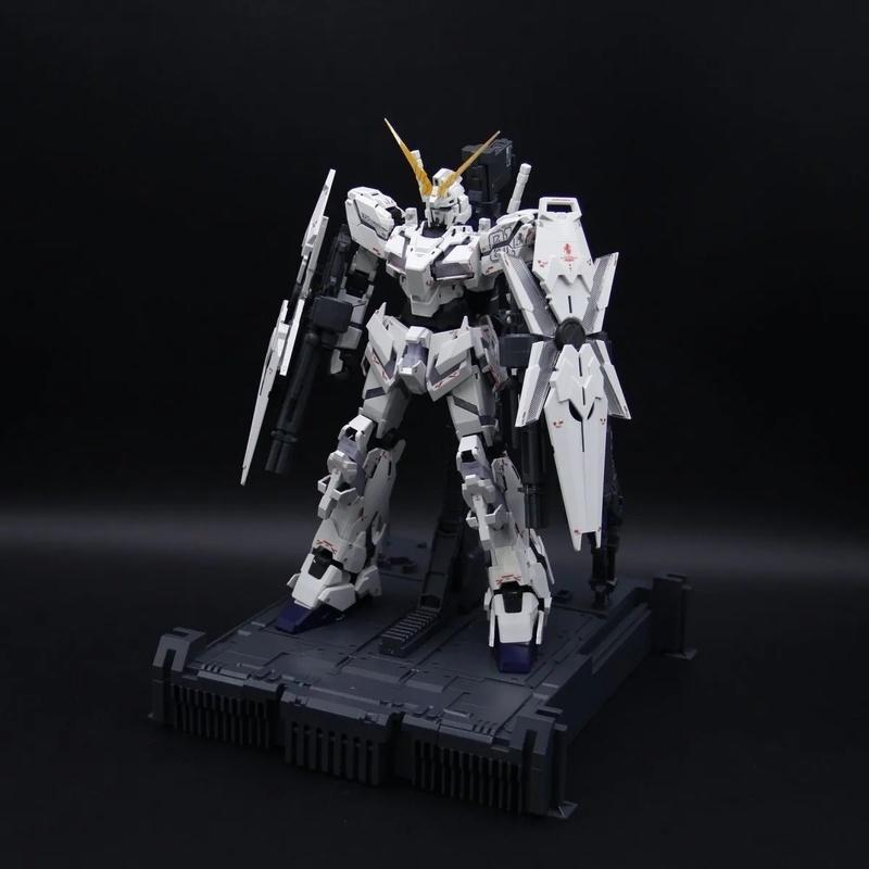 SUPA MGEX 1/100 Unicorn Herstelde Versie Volledige Set Met LED Unit Schild & Kooi Montage Modelbouwkit Actiefiguur Jongens Puzzel Speelgoed