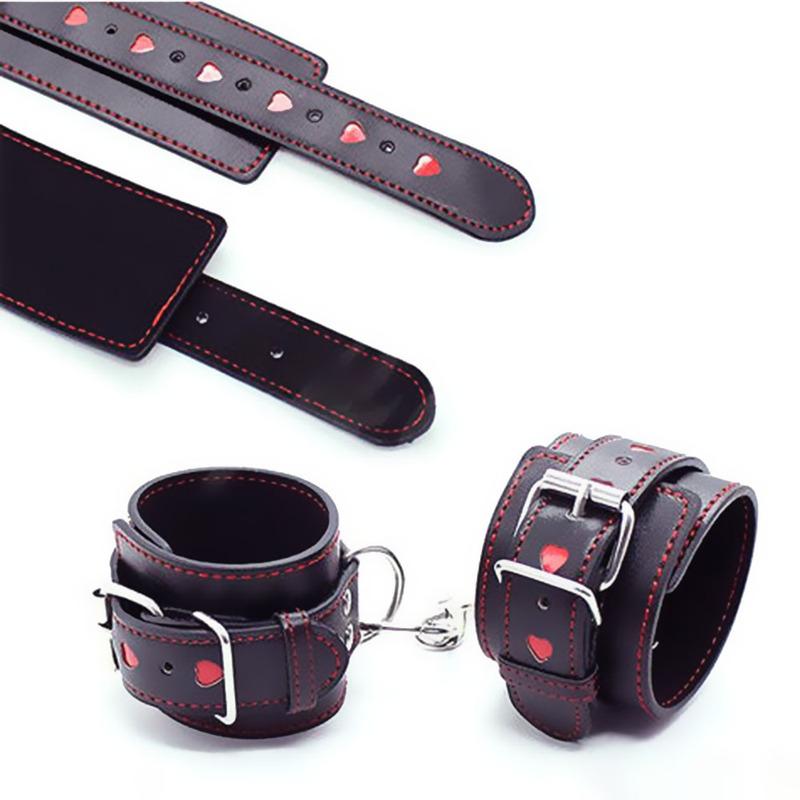 Candiway Adult SM Roleplay Products Soft Adjustable Padded Leather Wrist Handcuffs Bondage Restraint Sex Toys For Couples