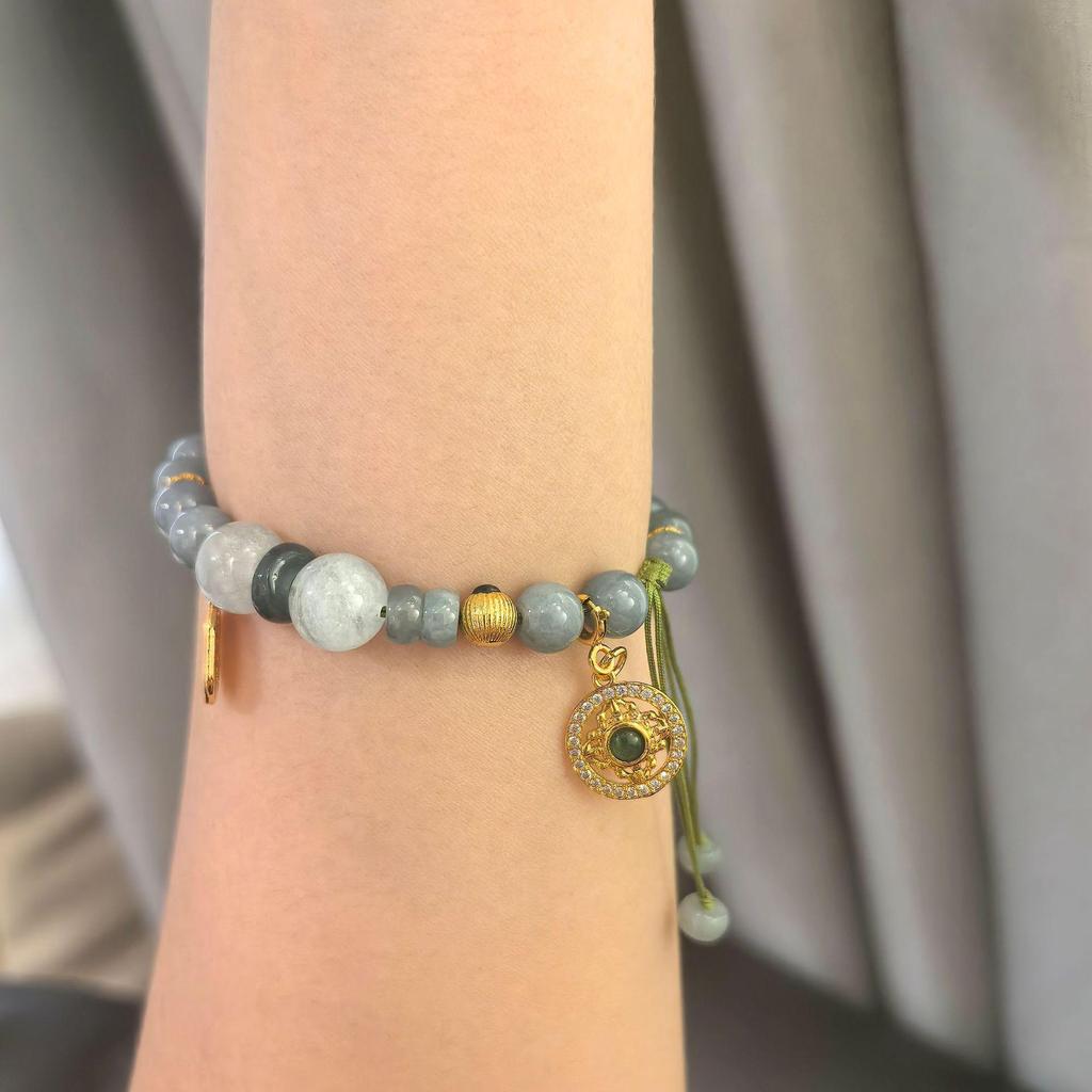 Chinese-Inspired Jade Wealth Bracelet with Gold-Plated Peace Buckle