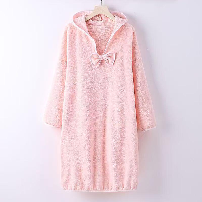 Women's Quick-Drying Coral Fleece Bath Skirt: Thickened, Soft, Water-Absorbent, Wearable Bath Towel for Spring and Autumn