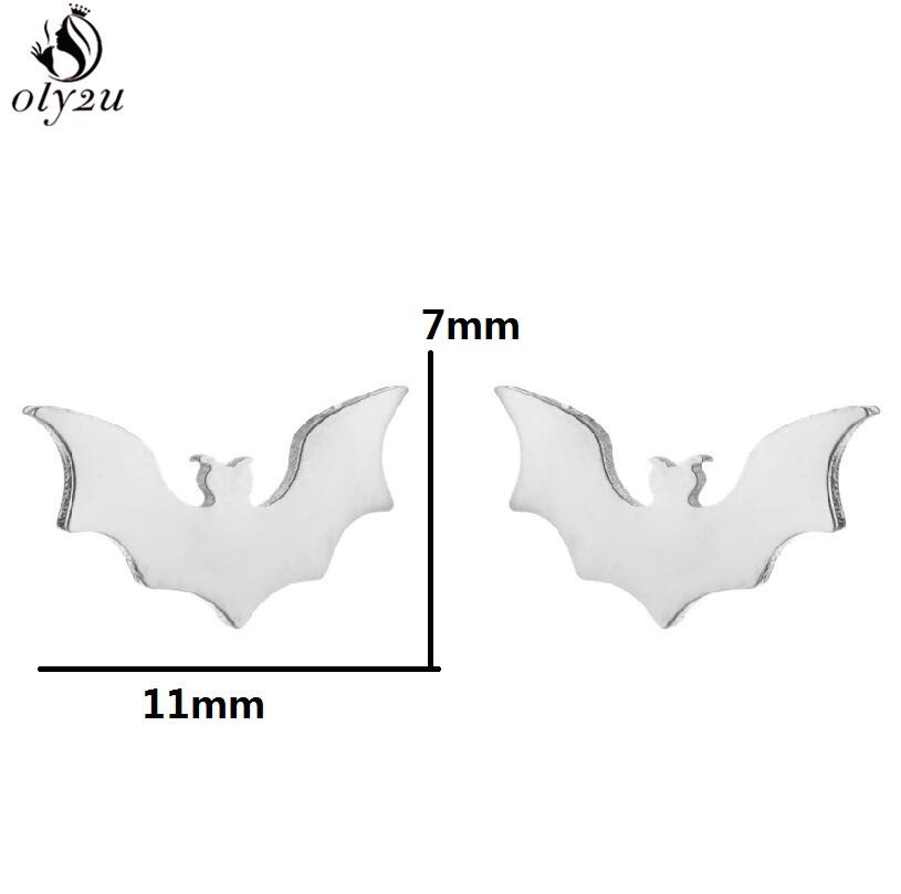 Stainless Steel Bat Stud Earrings for Women Men Punk Halloween Party Gift Goth Skull Spider Web Earings Cosplay Piercing Jewelry
