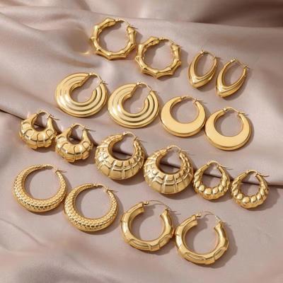 Trendige übertriebene Design atmosphärische geometrische Ohrringe Damen galvanisierter Titanstahl nicht verblassend hochwertiger Ohrschmuck