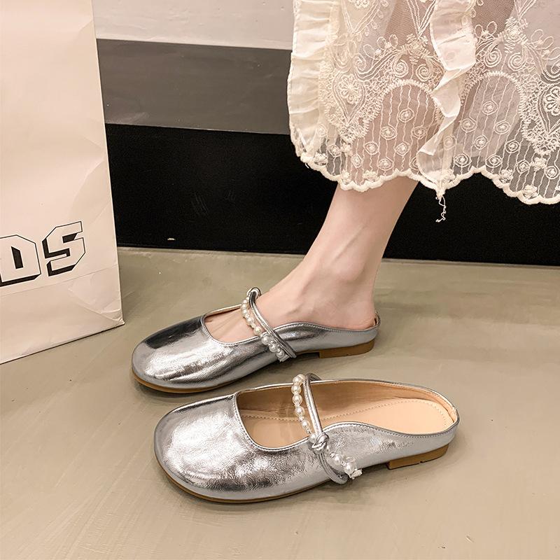 Gentle Mary Jane cool slippers women s summer wear new one-pedal low-heeled pearl bag head half drag 40 серебряный