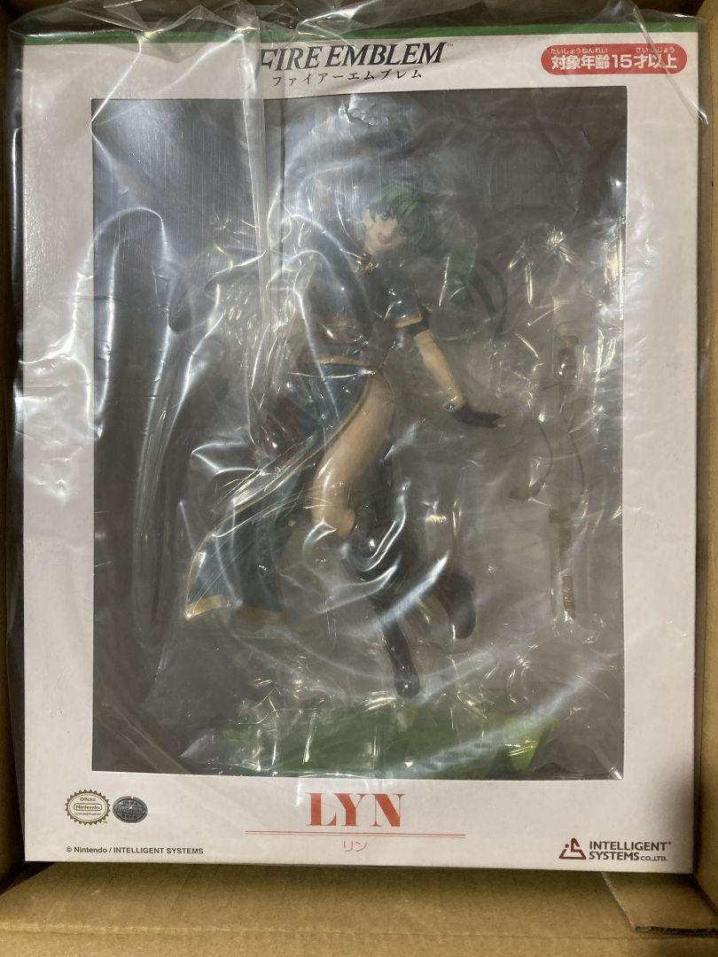 

[USED] Fire Emblem Lyn Figure
